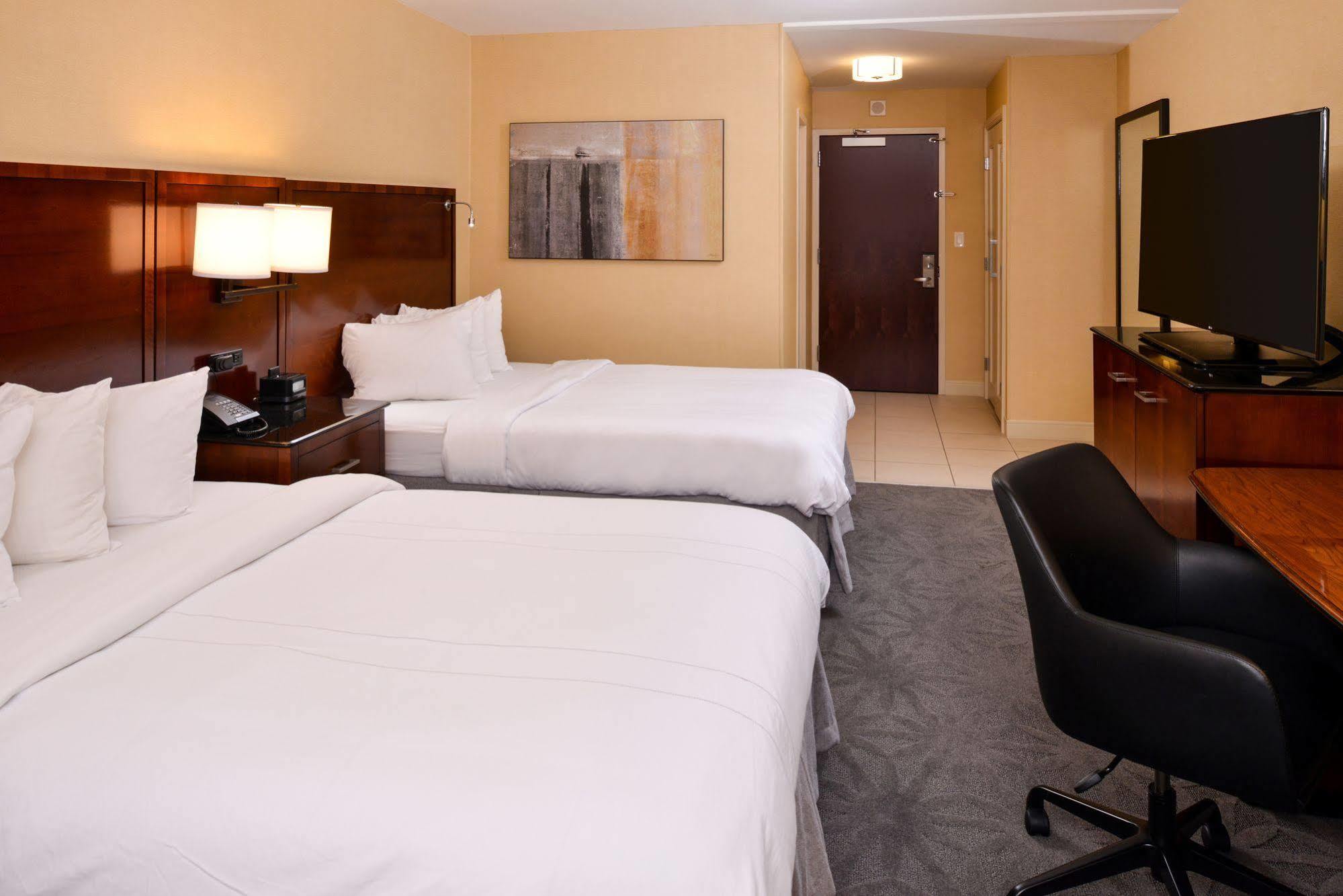 Buffalo Marriott Niagara Amherst Exterior foto
